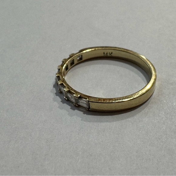 Aurate 14k gold half diamond baguette ring - Picture 6 of 8